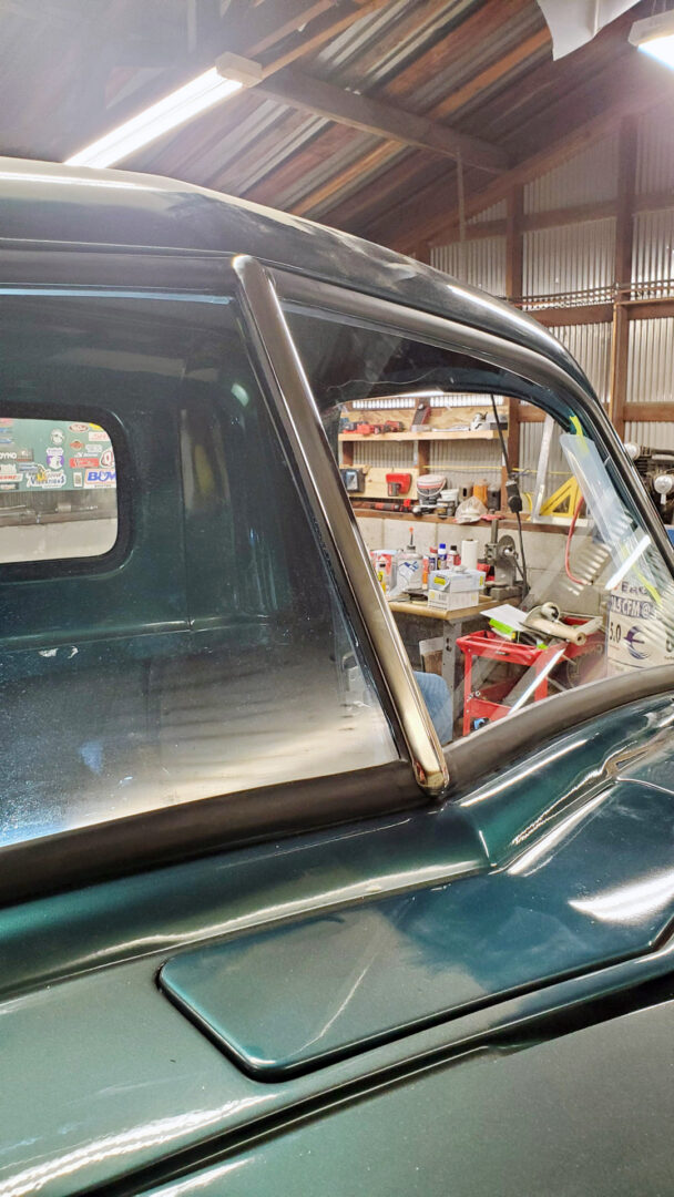 Stainless windshield divider trim bar