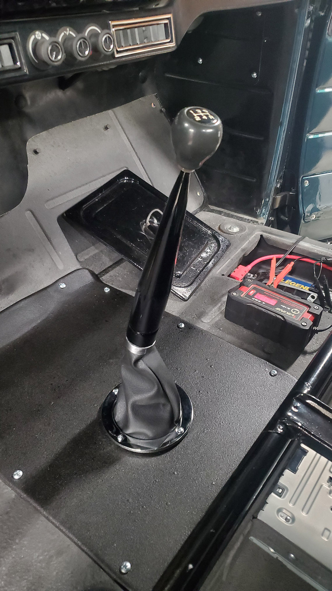 Shifter and custom boot fully assembled