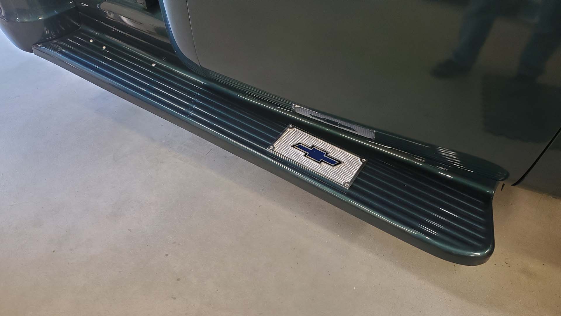 Aluminum step plates help protect the running boards